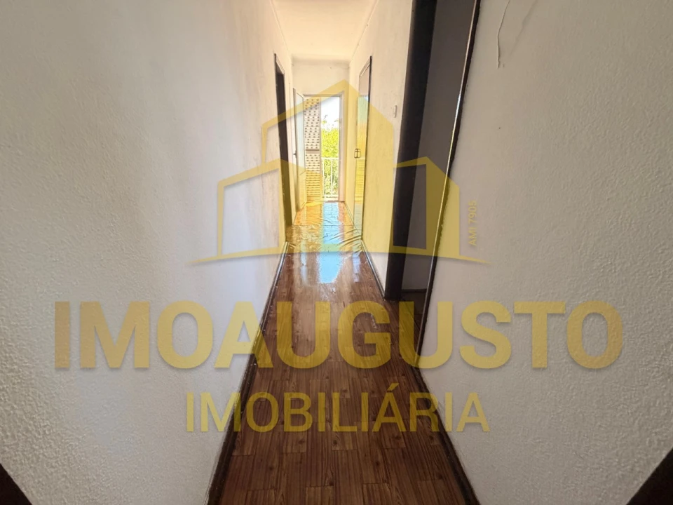 Moradia T3 para Venda em Sabugal e Aldeia de Santo António Foto 4