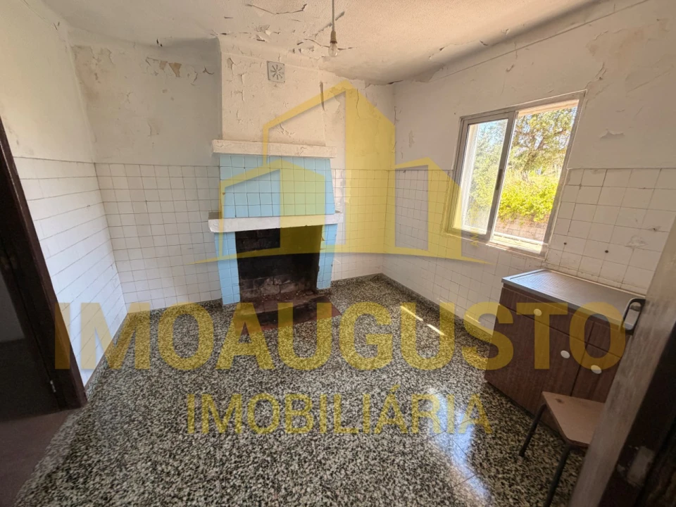 Moradia T3 para Venda em Sabugal e Aldeia de Santo António Foto 12