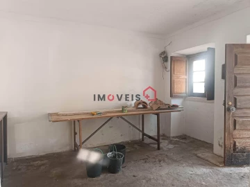 Moradia T3 para Venda em Leiria, Pousos, Barreira e Cortes