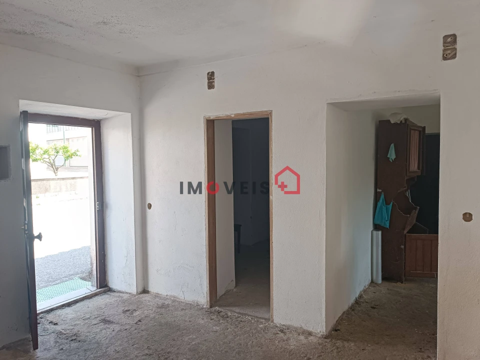 Moradia T3 para Venda em Leiria, Pousos, Barreira e Cortes Foto 5