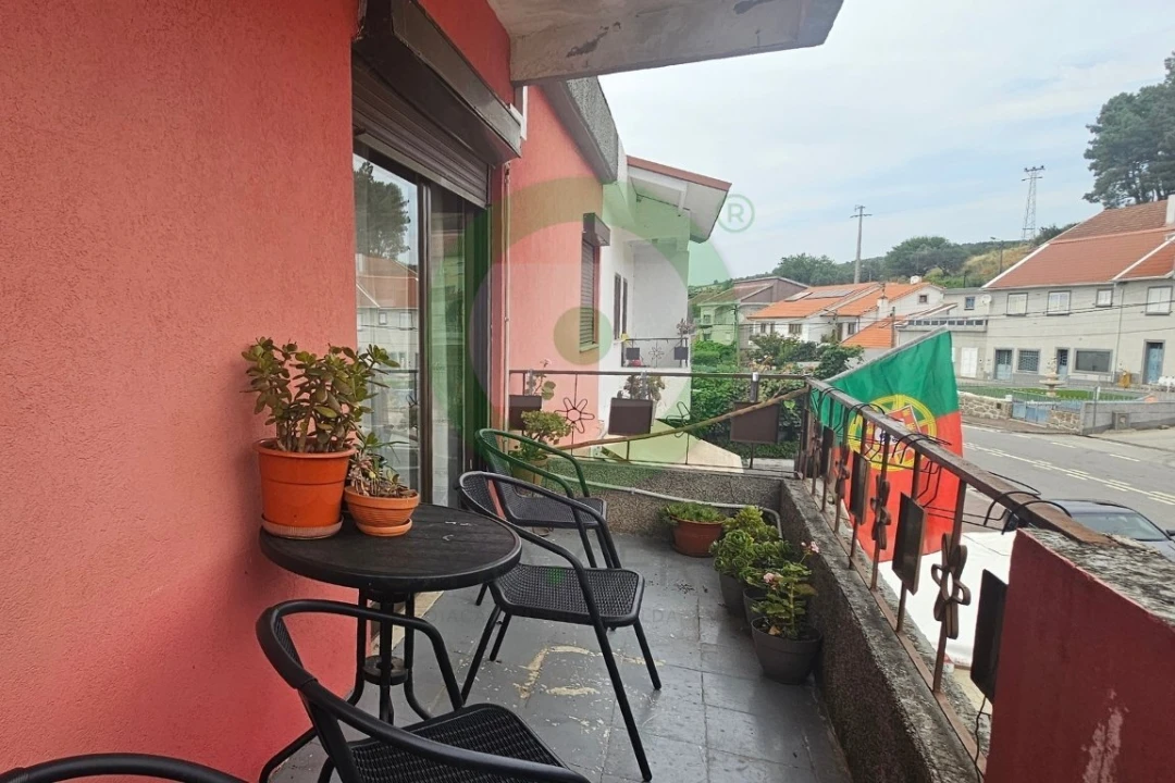 Moradia T3 para Venda em Rebordelo Foto 17
