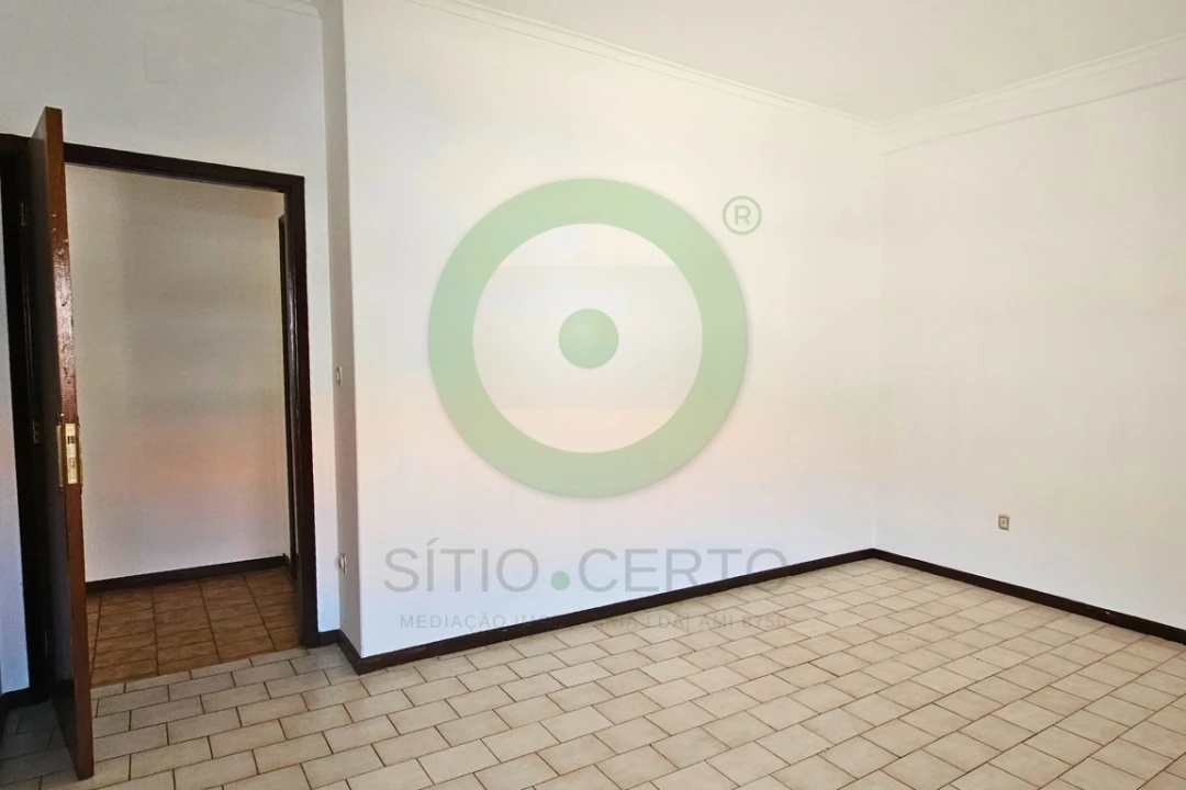 Apartamento T3 para Venda em Valpaços e Sanfins Foto 16