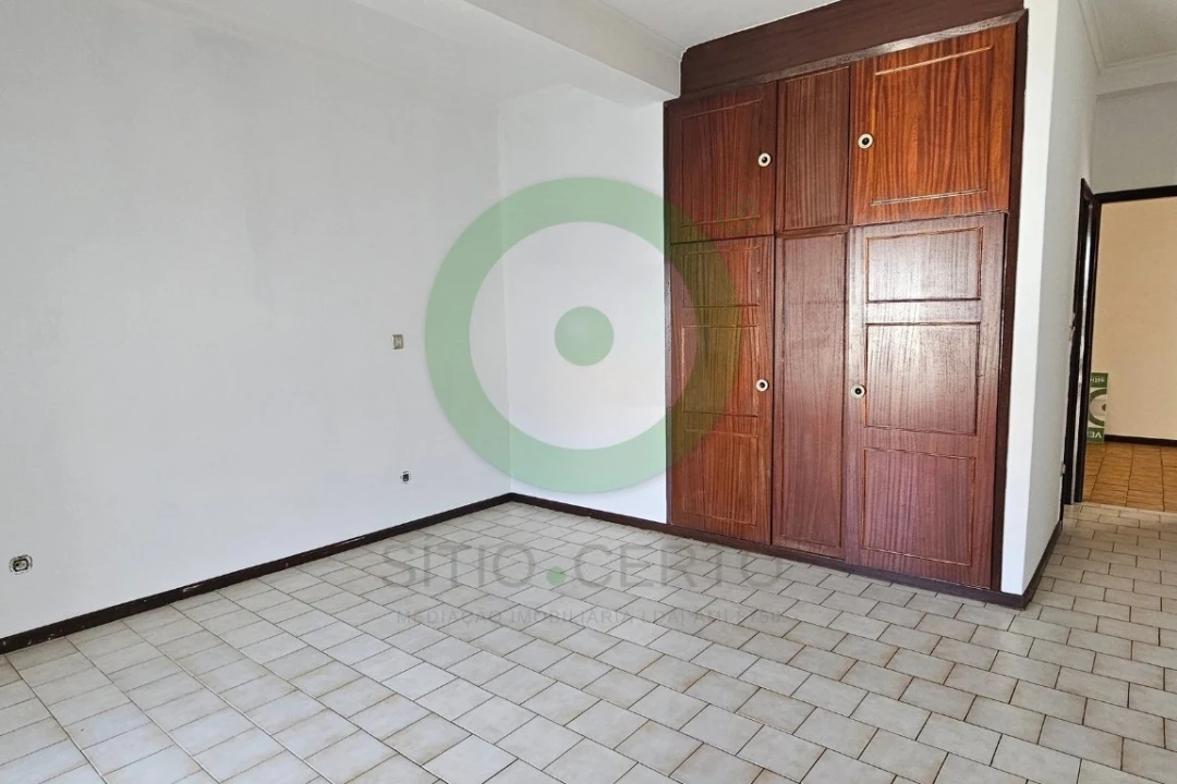 Apartamento T3 para Venda em Valpaços e Sanfins Foto 6