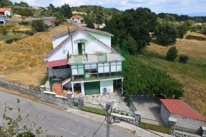 Moradia T6 para Venda em Cimo de Vila da Castanheira