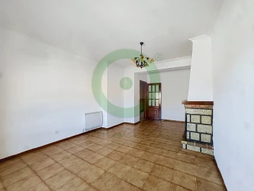 Apartamento T2 para Venda em Santa Maria Maior