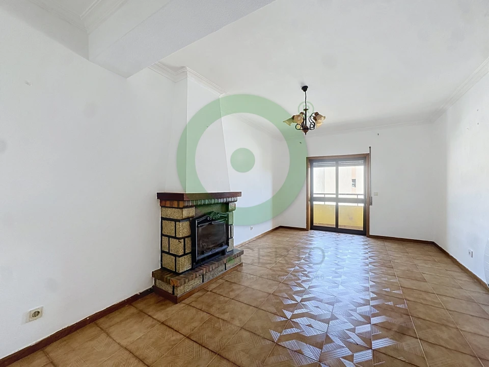 Apartamento T2 para Venda em Santa Maria Maior Foto 3