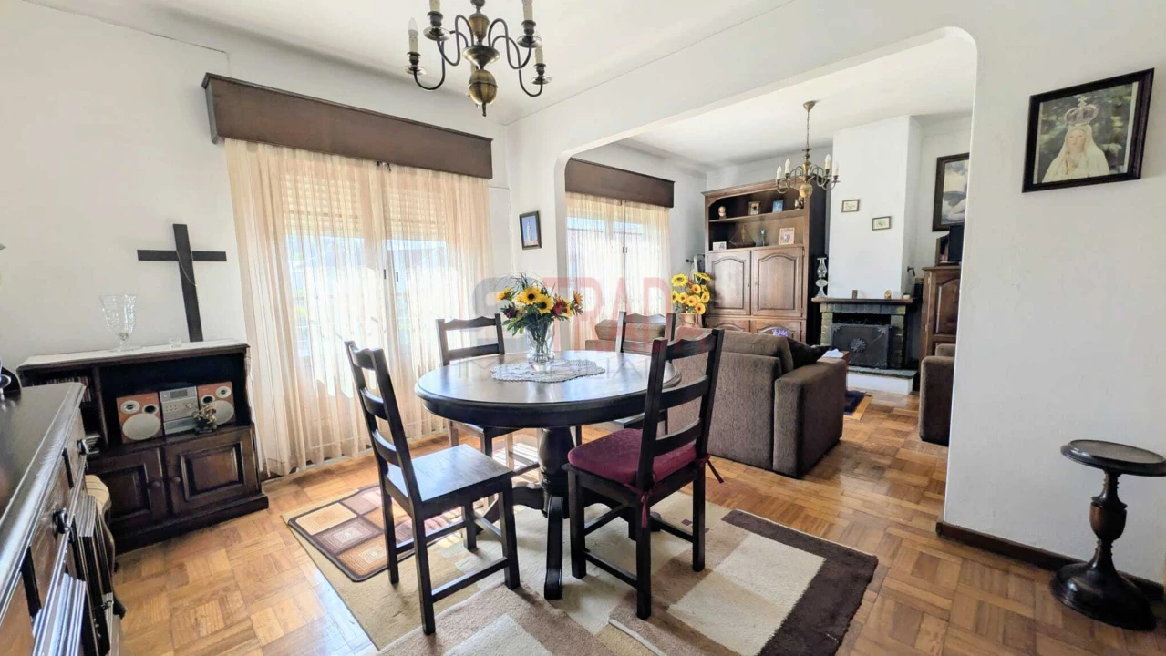 Apartamento T3 para Venda em Palmeira Foto 3