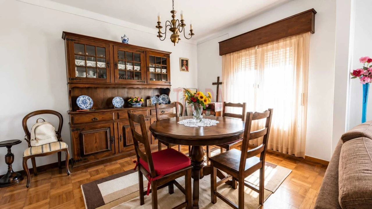 Apartamento T3 para Venda em Palmeira Foto 4