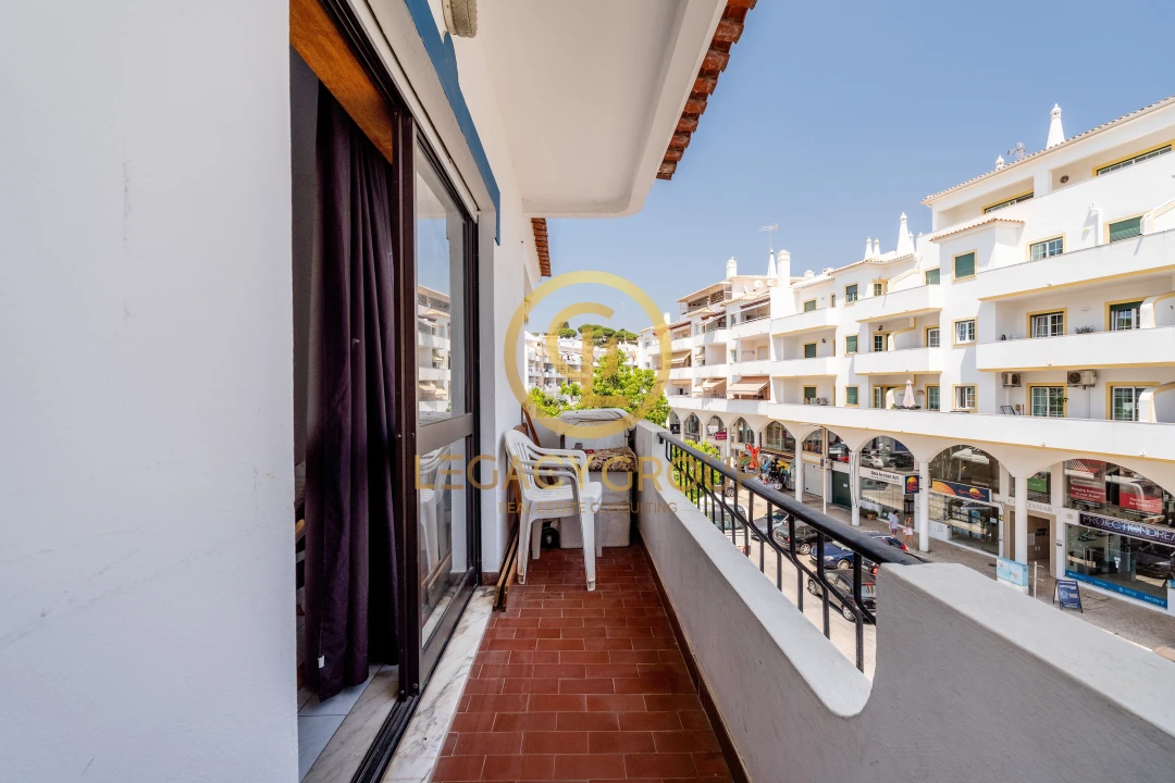 Apartamento T1 para Venda em Lagoa e Carvoeiro Foto 6