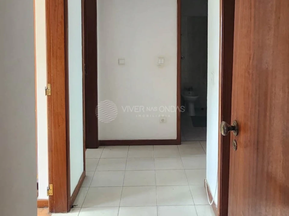Apartamento T4 para Venda em Caparica e Trafaria Foto 8