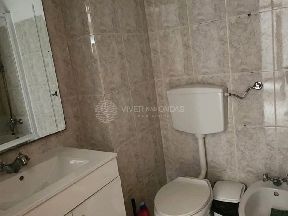 Apartamento T4 para Venda em Caparica e Trafaria Foto 13