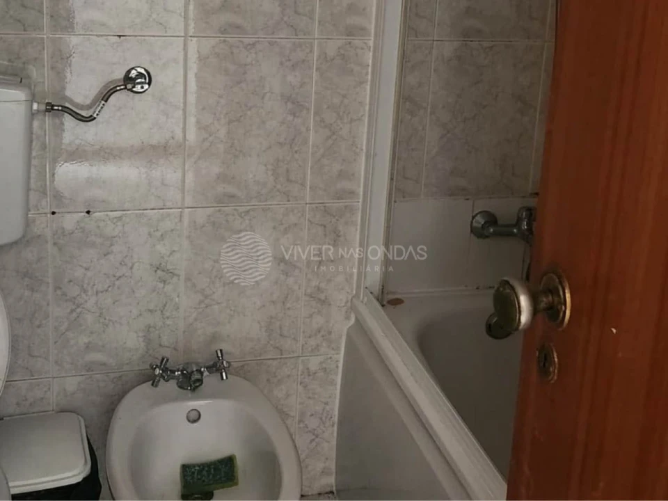 Apartamento T4 para Venda em Caparica e Trafaria Foto 14