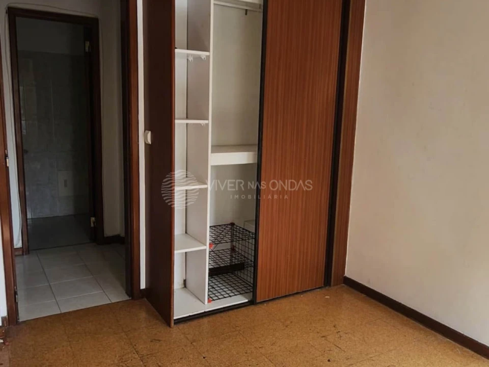 Apartamento T4 para Venda em Caparica e Trafaria Foto 23
