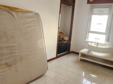 Apartamento T4 para Venda em Caparica e Trafaria