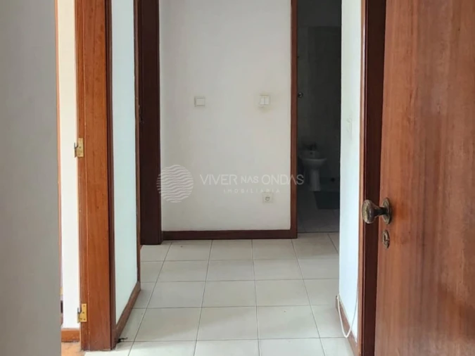 Apartamento T4 para Venda em Caparica e Trafaria Foto 8
