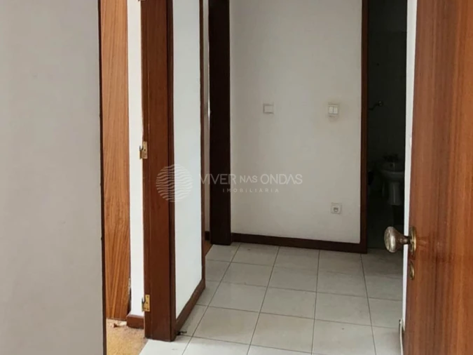 Apartamento T4 para Venda em Caparica e Trafaria Foto 19