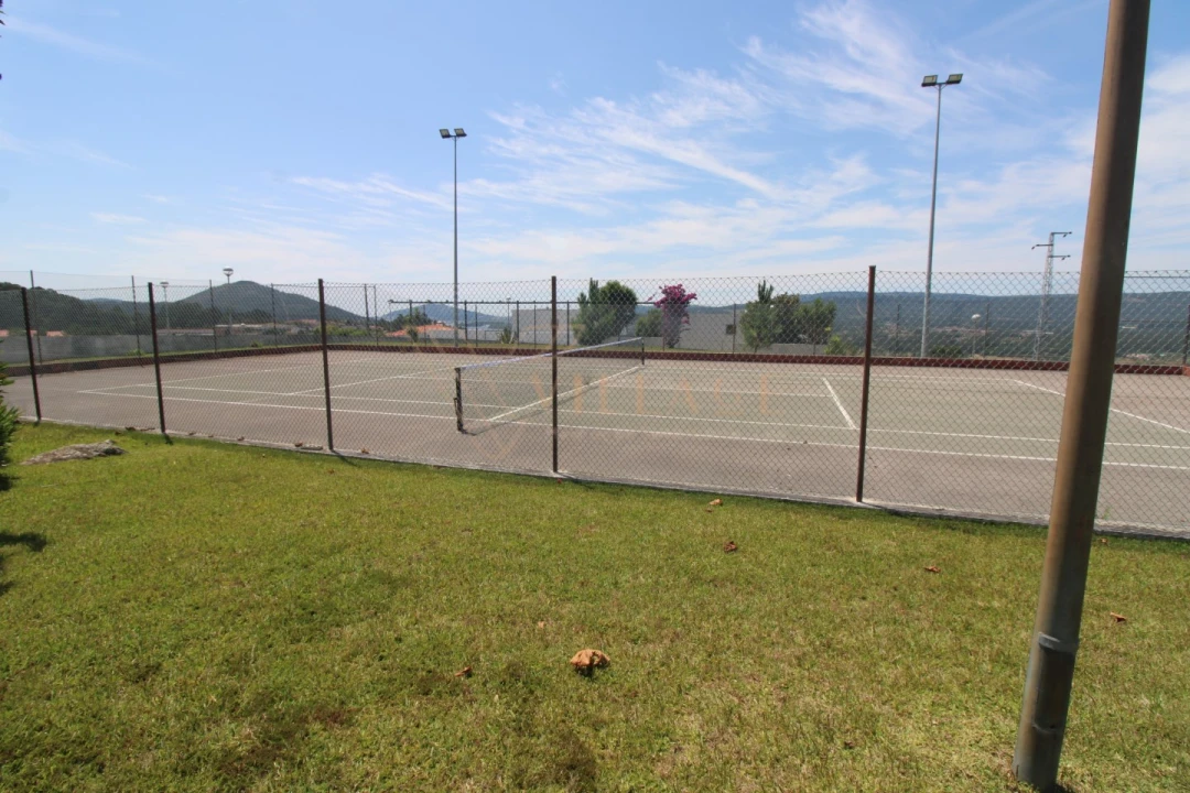 Apartamento T2 para Venda em Loivo Foto 7