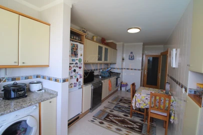 Apartamento T2 para Venda em Loivo
