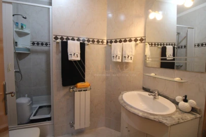 Apartamento T2 para Venda em Loivo
