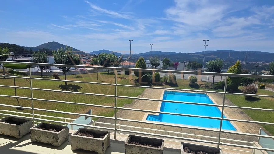 Apartamento T2 para Venda em Loivo