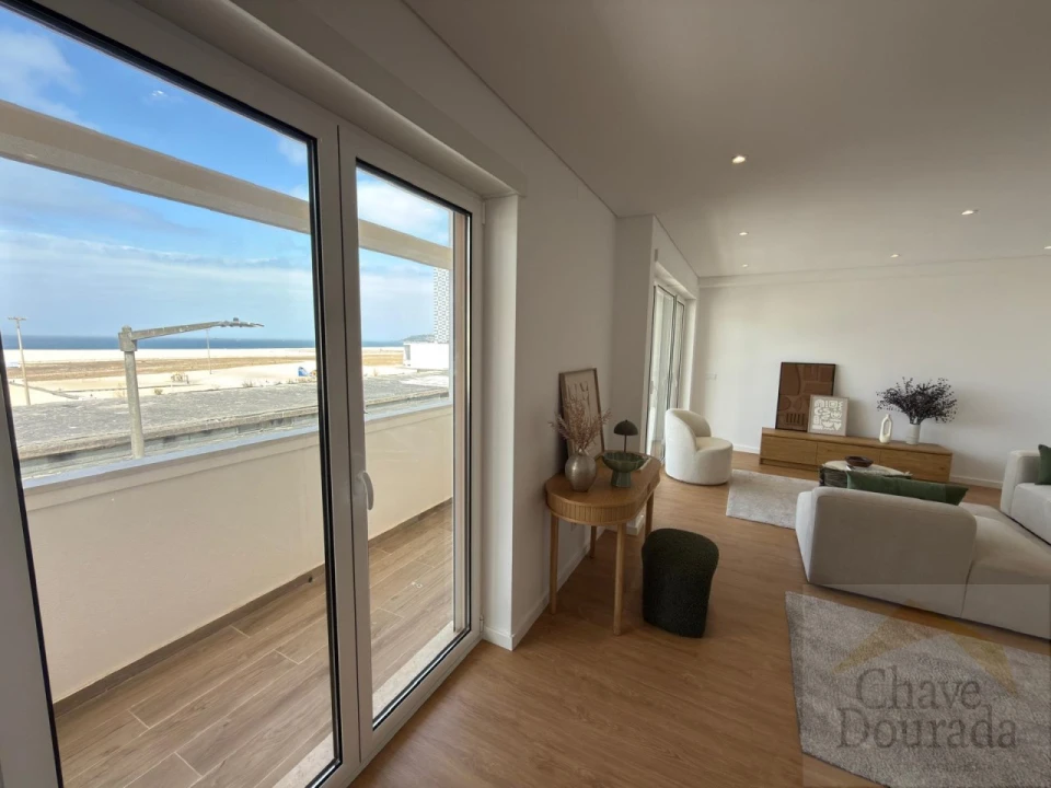 Apartamento T3 para Venda em Buarcos Foto 2