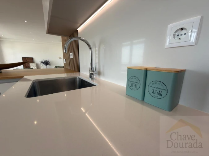 Apartamento T3 para Venda em Buarcos Foto 9