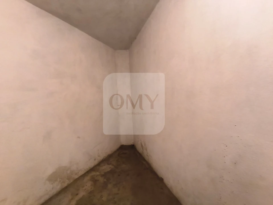 Armazém para Venda em Nossa Senhora da Conceição, São Pedro e São Dinis Foto 2
