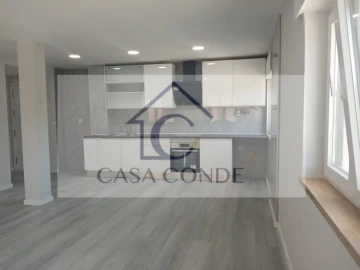 Apartamento T2 para Venda em Corroios