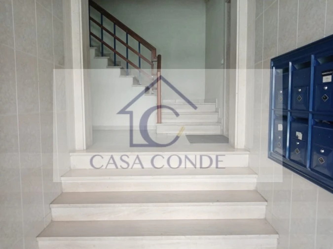 Apartamento T2 para Venda em Corroios Foto 8
