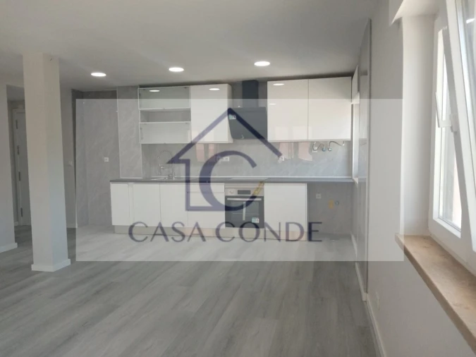 Apartamento T2 para Venda em Corroios Foto 10