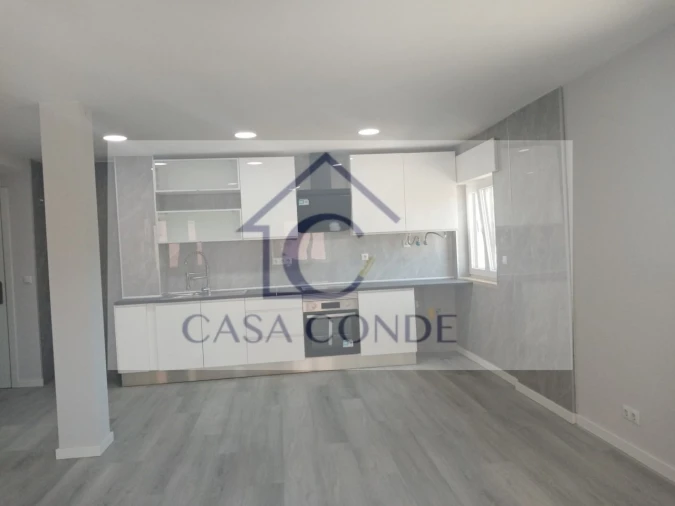 Apartamento T2 para Venda em Corroios Foto 14