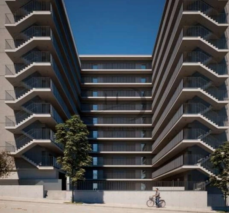 Apartamento T1 para Venda em Vilar de Andorinho Foto 3