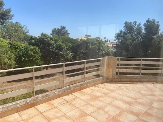 Moradia T5 para Venda em Luz Foto 10