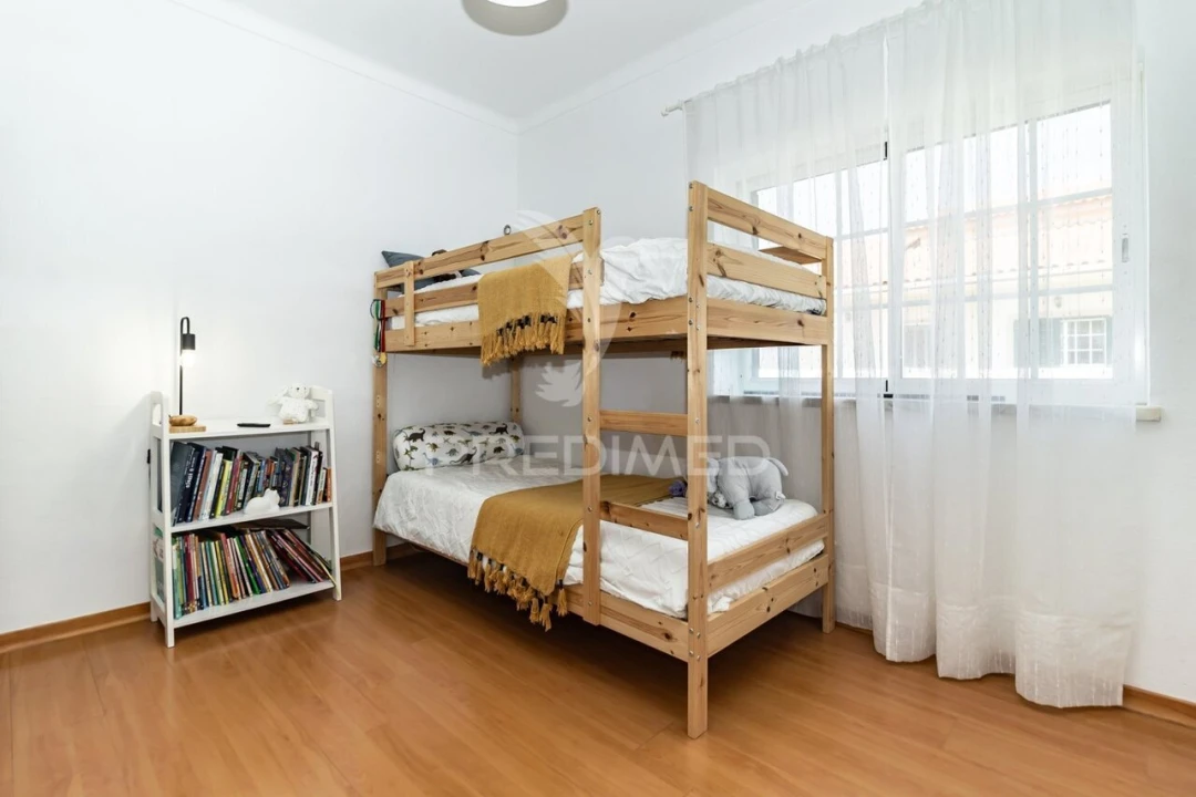 Moradia T3 para Venda em Quinta do Conde Foto 31