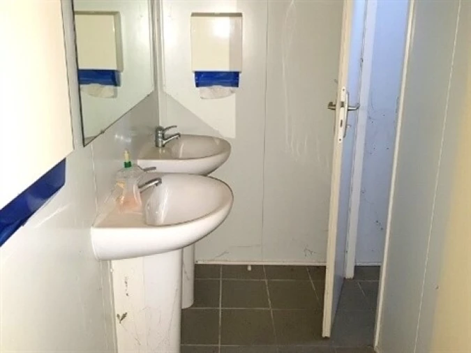 Armazém para Venda em Ratoeira Foto 15