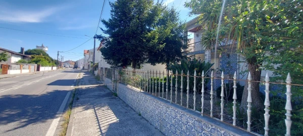 Moradia T7 para Venda em Mira