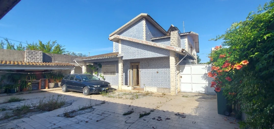 Moradia T7 para Venda em Mira Foto 27