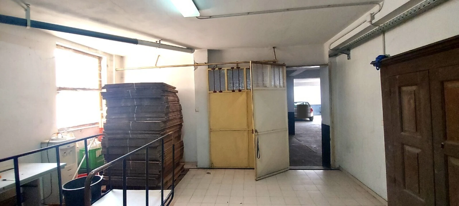 Armazém para Venda em Vila das Aves Foto 24