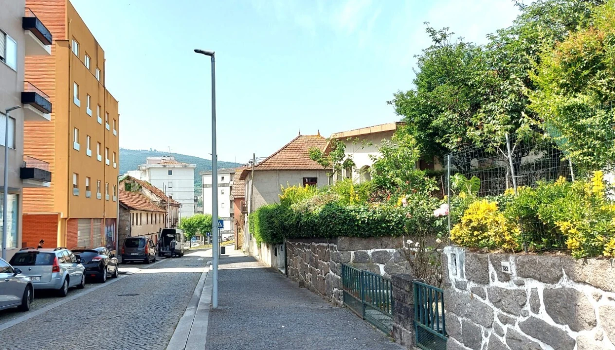 Armazém para Venda em Vila das Aves Foto 15