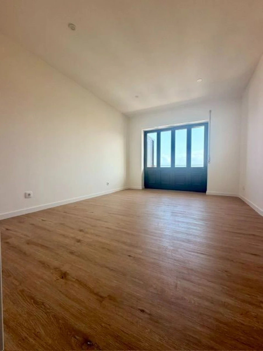 Apartamento T2 para Venda em Silveira Foto 18