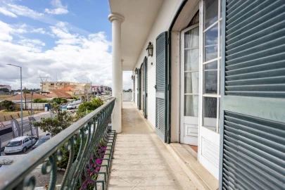 Apartamento T2 para Arrendamento em Samora Correia