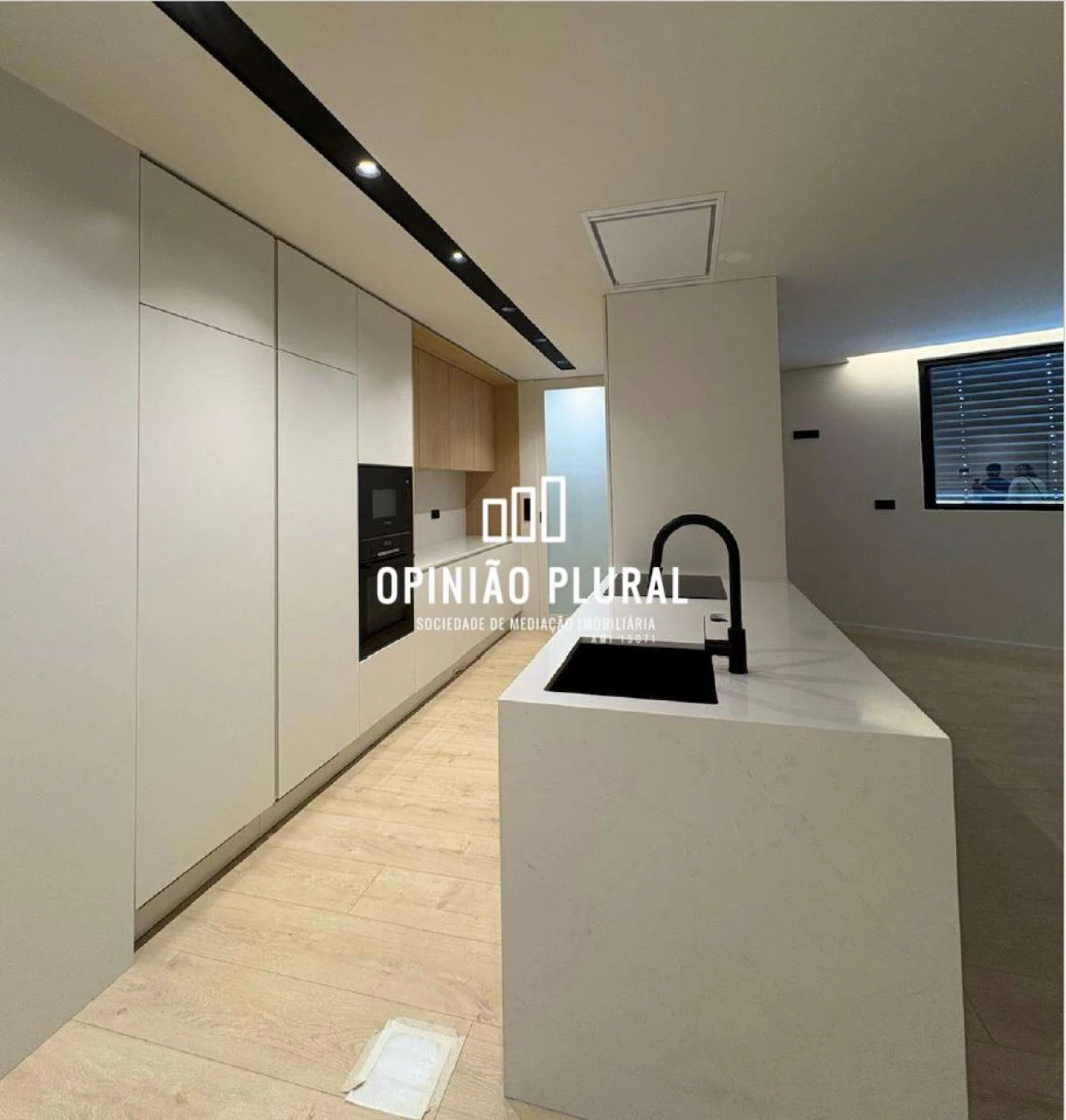 Apartamento T4 para Venda em Gondomar (São Cosme), Valbom e Jovim Foto 1