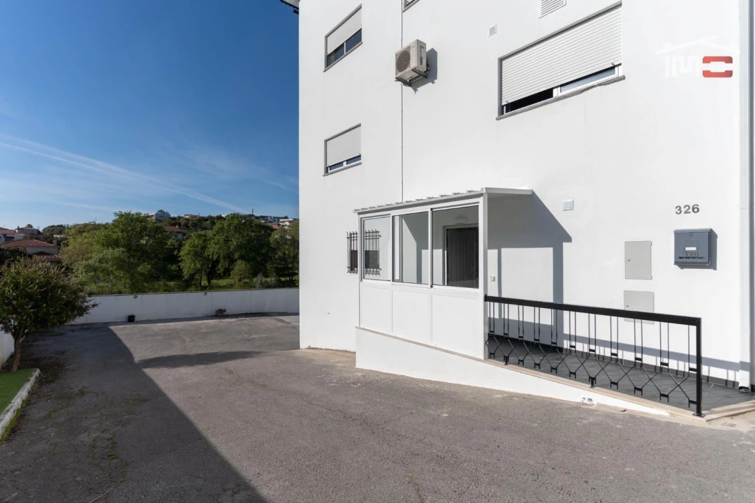 Apartamento T2 para Arrendamento em Fatima Foto 18