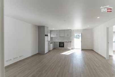 Apartamento T2 para Arrendamento em Fatima