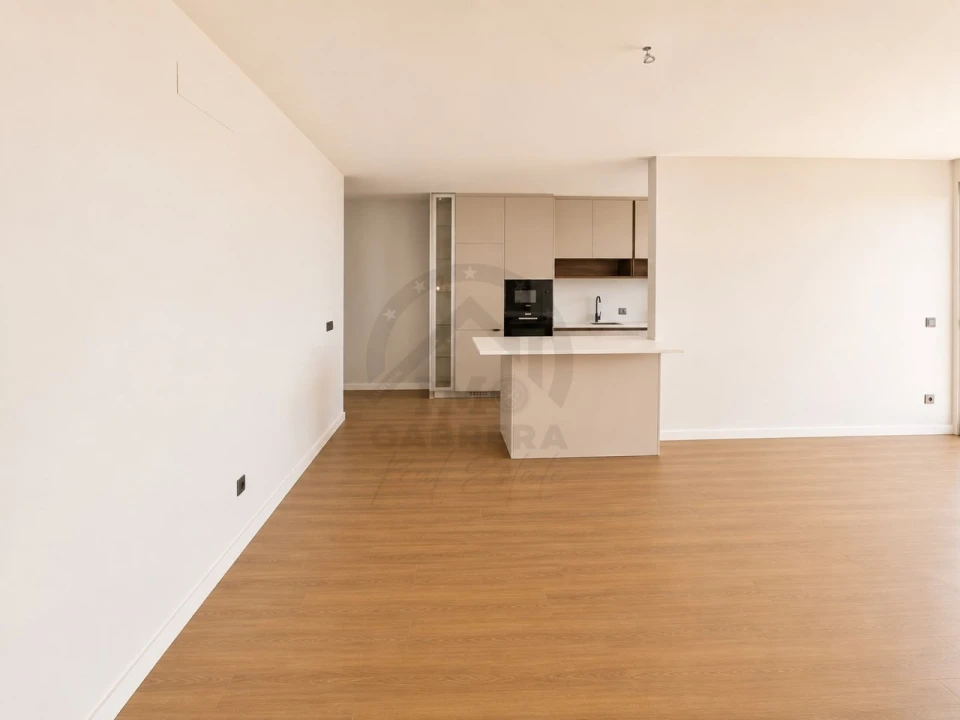 Apartamento T2 para Venda em Santo Antonio Foto 9