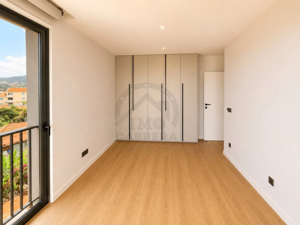 Apartamento T2 para Venda em Santo Antonio Foto 19