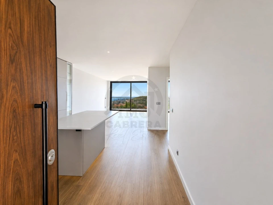 Apartamento T2 para Venda em Santo Antonio Foto 4