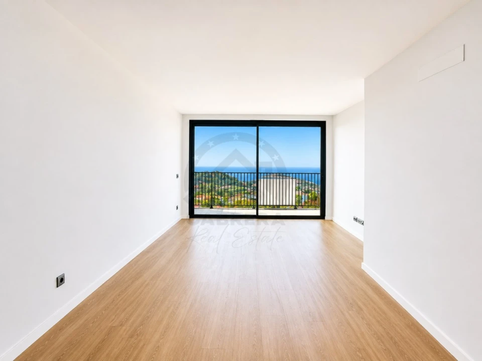Apartamento T2 para Venda em Santo Antonio Foto 7