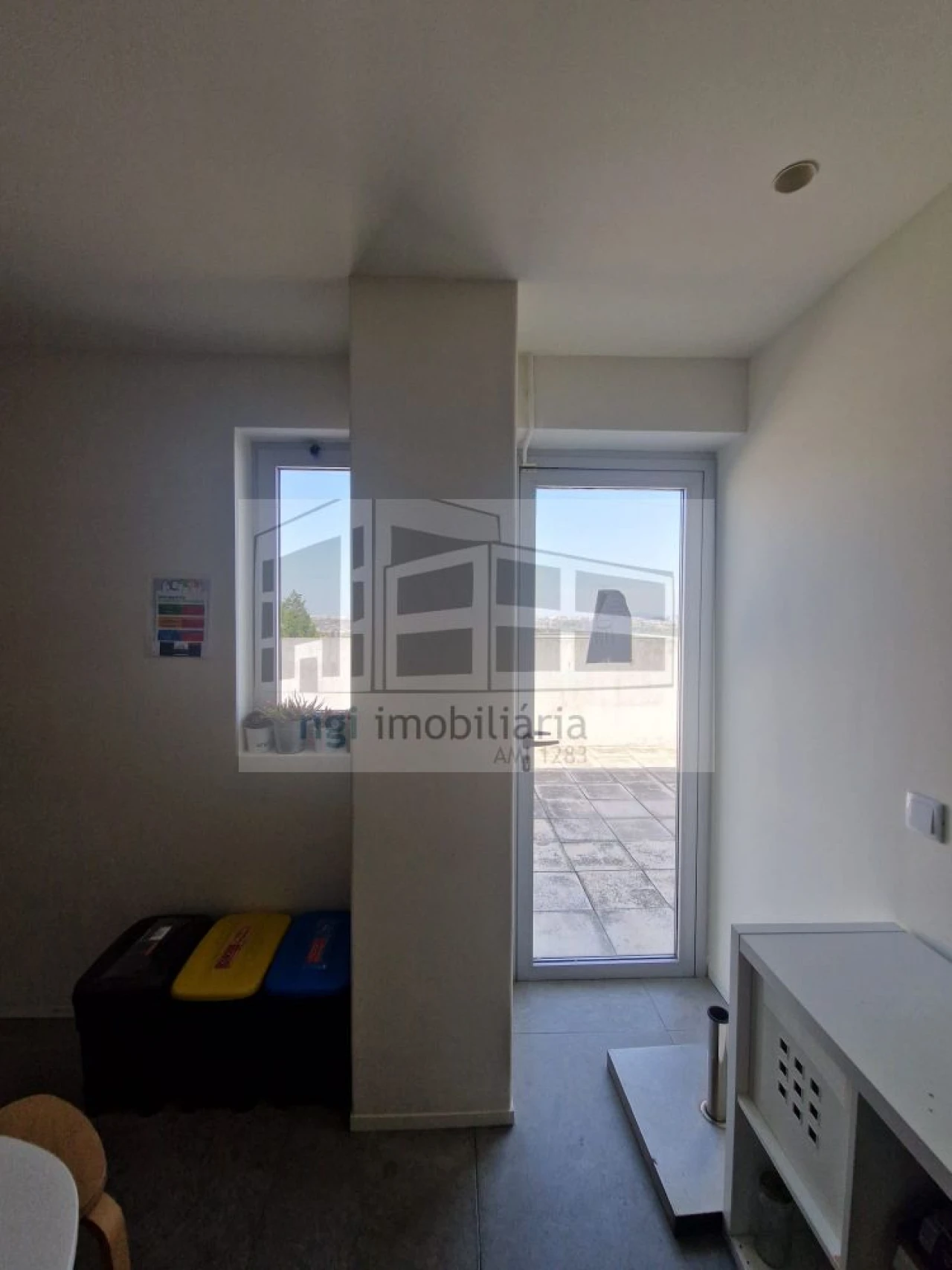 Loja para Arrendamento em Pontinha e Famões Foto 41