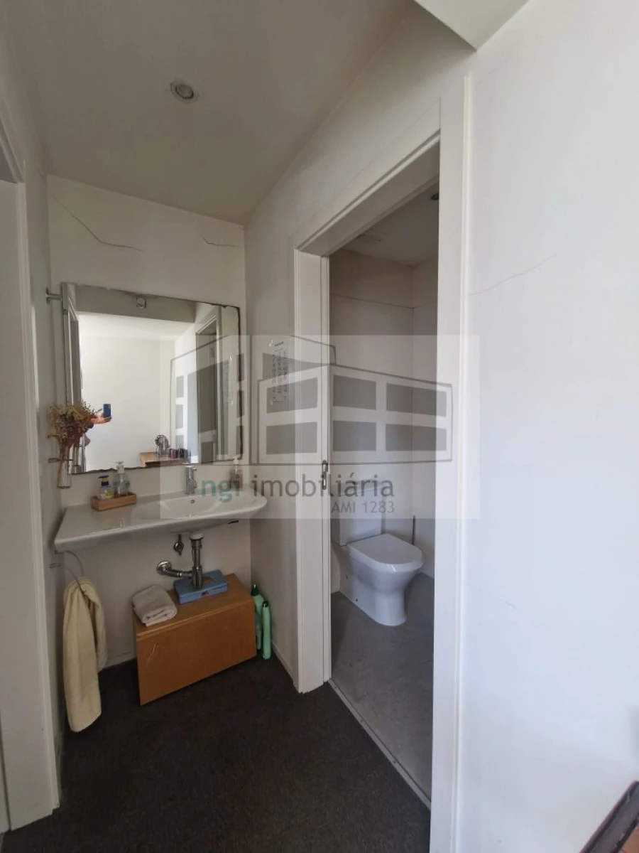 Loja para Arrendamento em Pontinha e Famões Foto 3